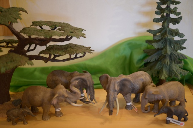 2012schleich_elephant.jpg