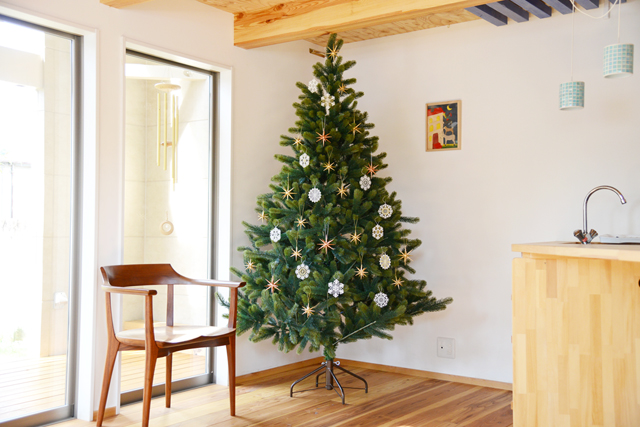 RSグローバルトレード社クリスマスツリー販売開始。 – MOMO モモ
