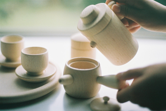 koide_teaset_640_02.jpg